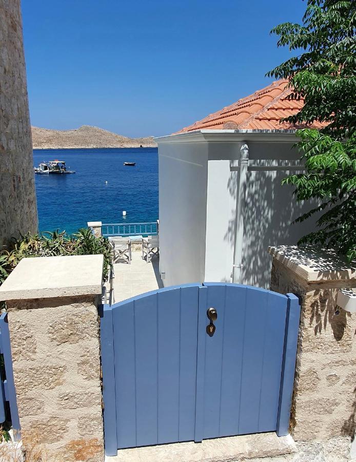 Halki Sea Breeze - A Waterfront Villa Eksteriør bilde